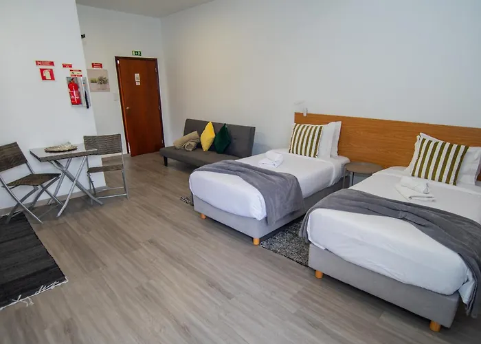 Mountain View Star 아파트 Estreito Da Calheta